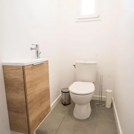 Tatil Evi La Vaureenne - Maison Chaleureuse Avec Parking *