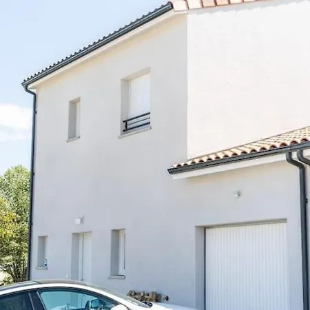 Tatil Evi La Vaureenne - Maison Chaleureuse Avec Parking Lavaur (Tarn)