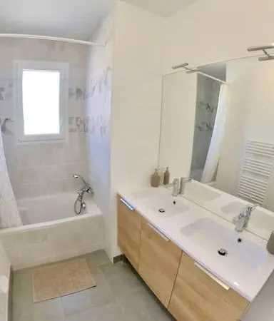 La Vaureenne - Maison Chaleureuse Avec Parking Vakantiehuis *